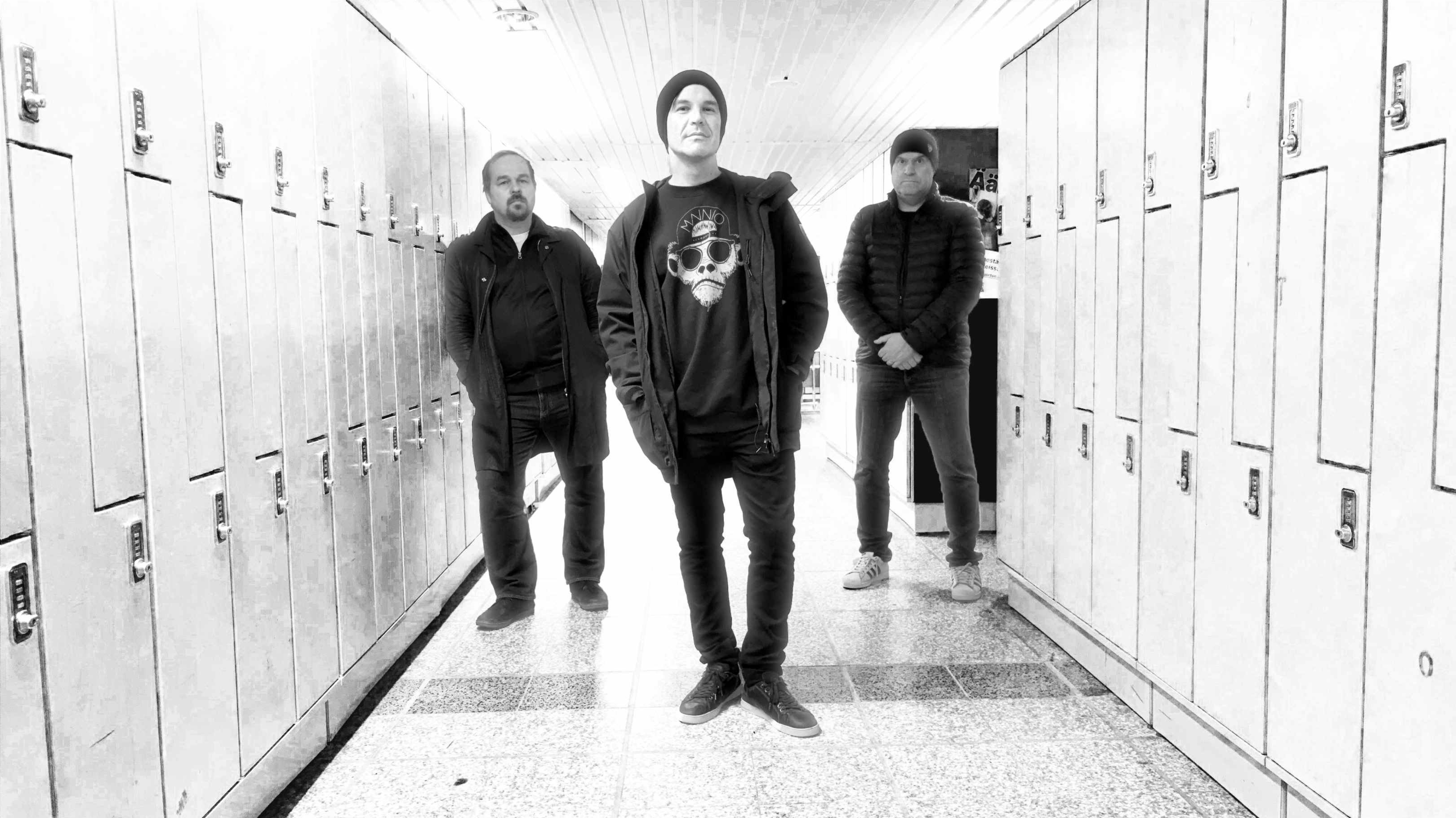 VELVETCUT - Rabbit Holes